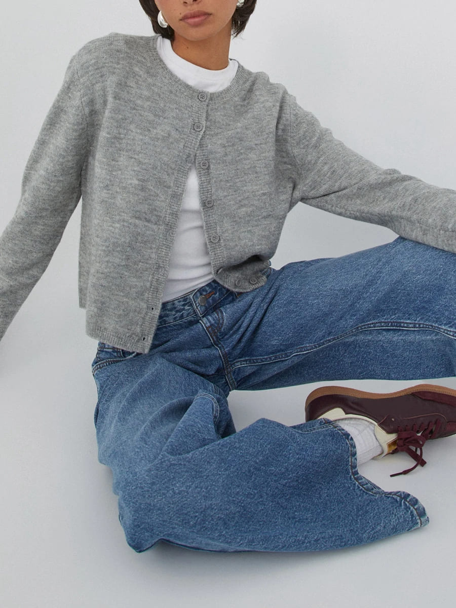cardigan-feminino-cinza-sofia-04