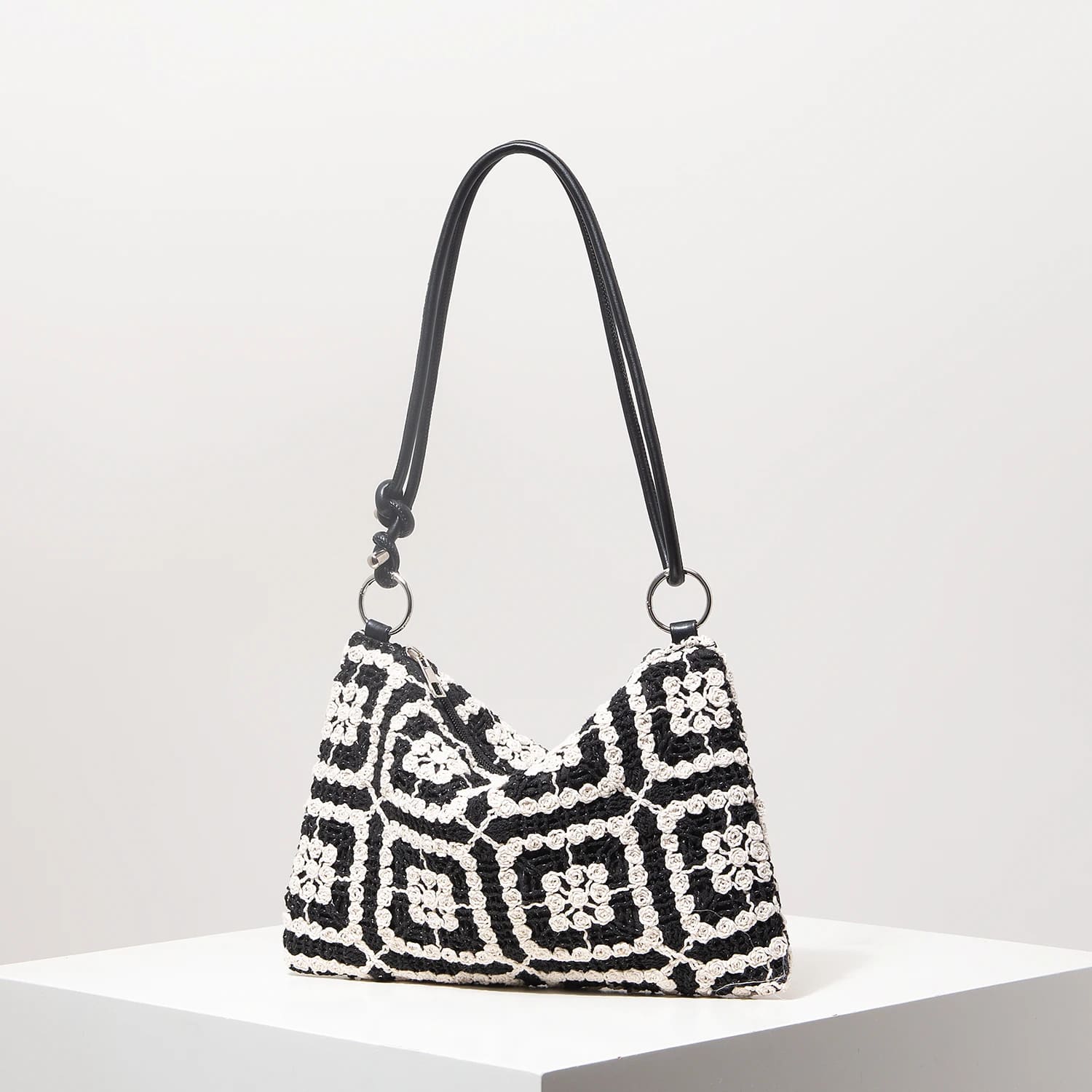 bolsa-de-croche-quadriculada-el-nido-04