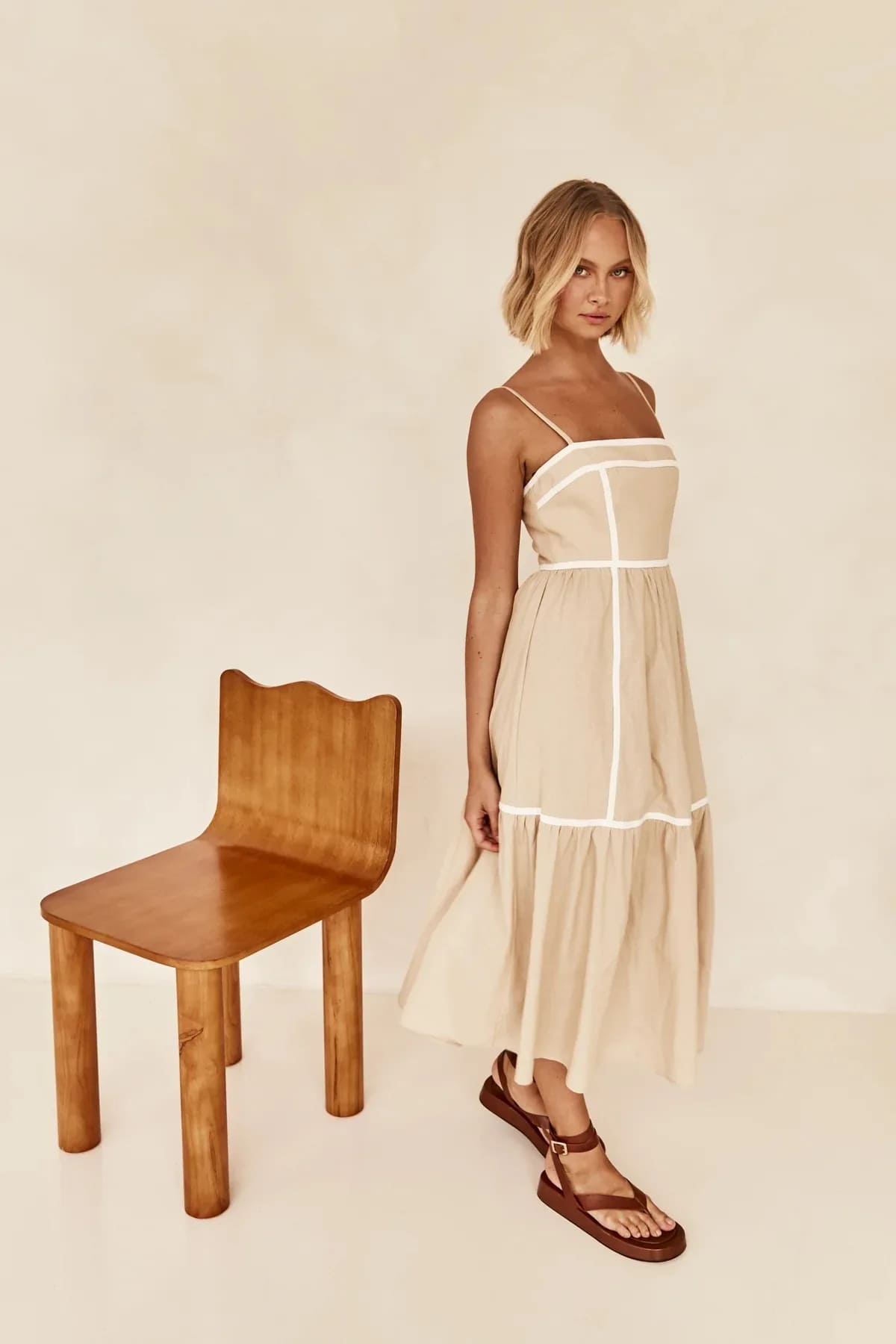 vestido-midi-bege-itacare-04