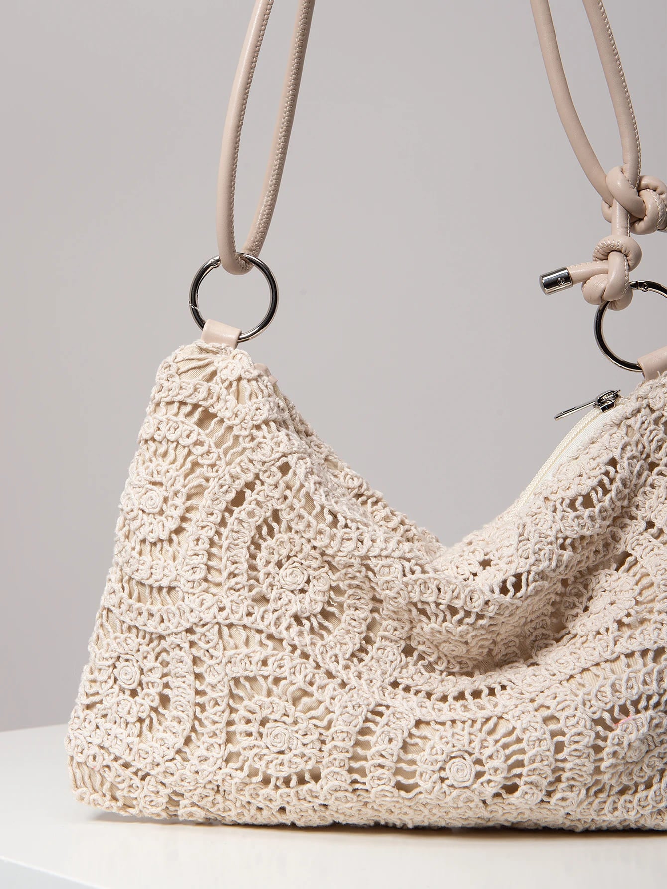 bolsa-de-croche-branca-el-nido-02