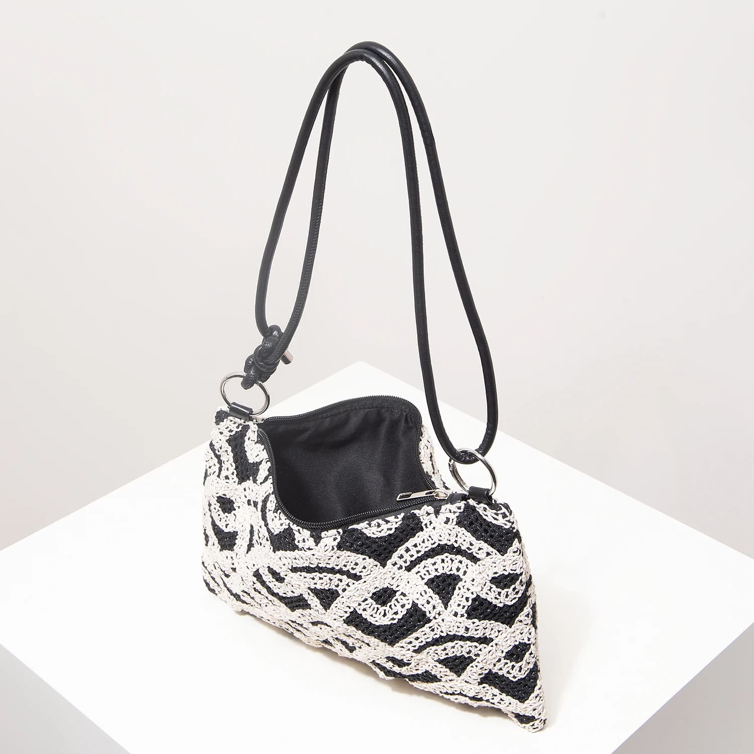 Bolsa_para_Praia_Preta_El_Nido_01