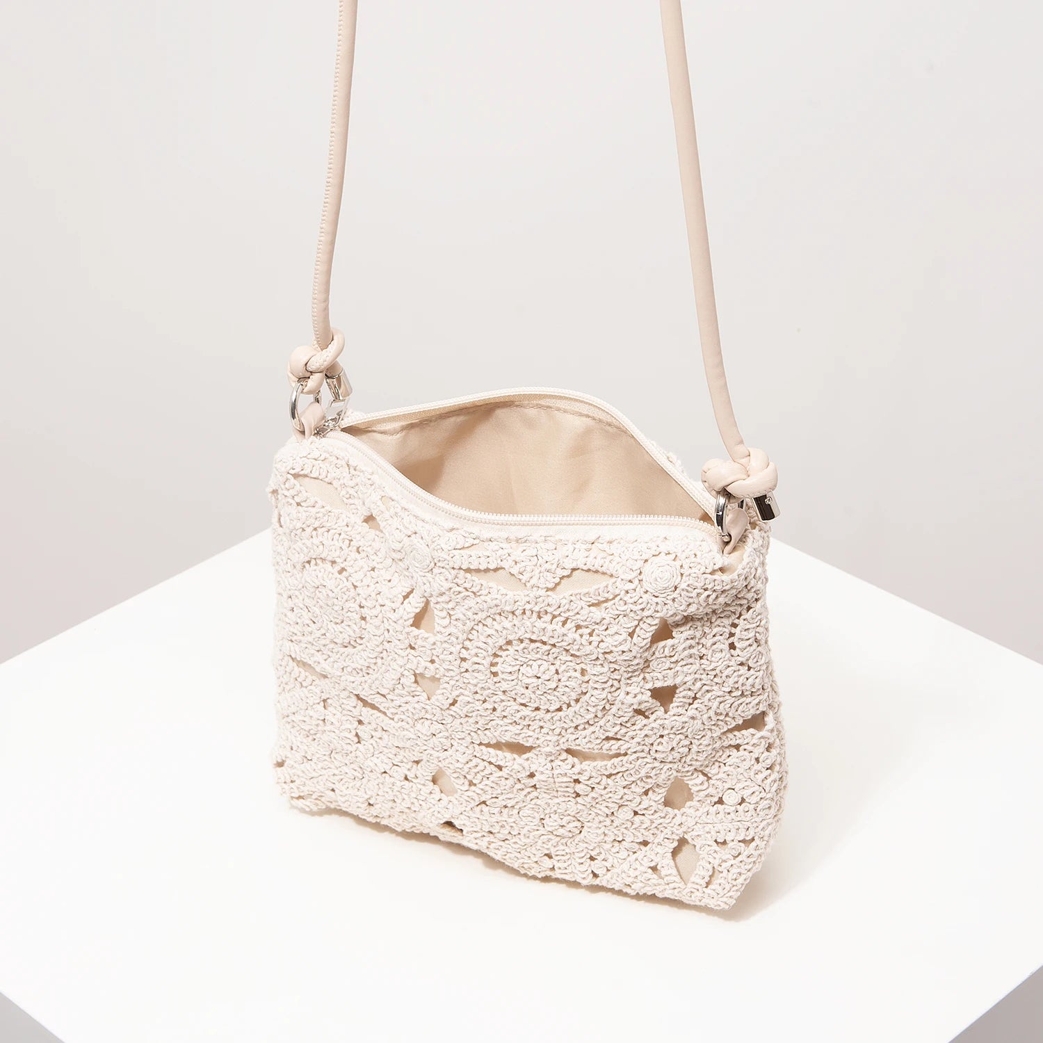 bolsa-de-croche-santa-elena-04