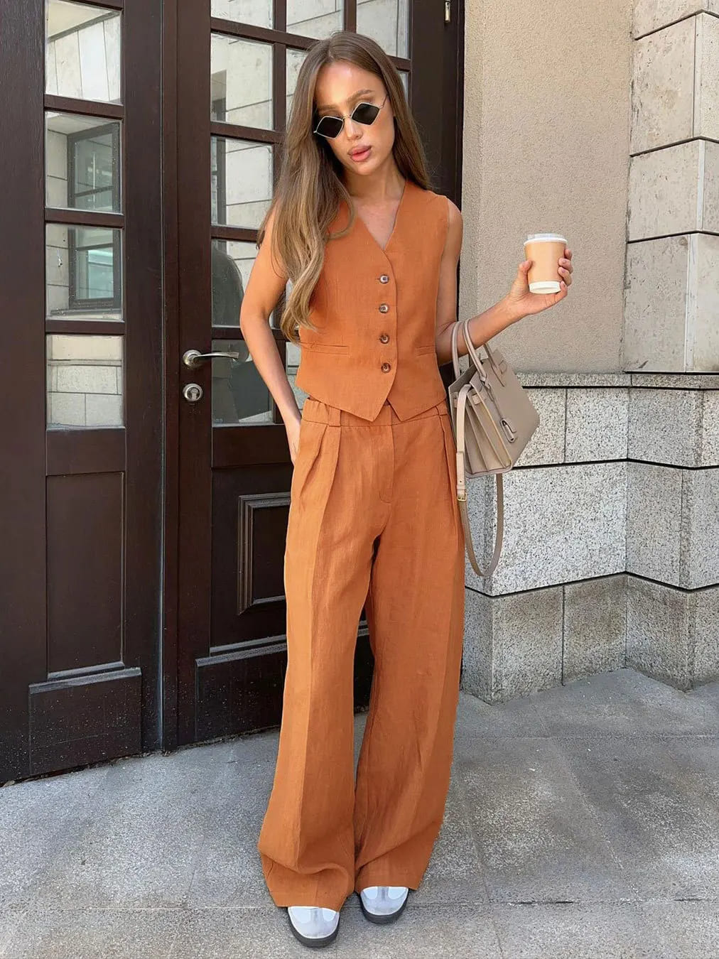 conjunto-alfaiataria-feminino-laranja-calca-e-colete-malu-03