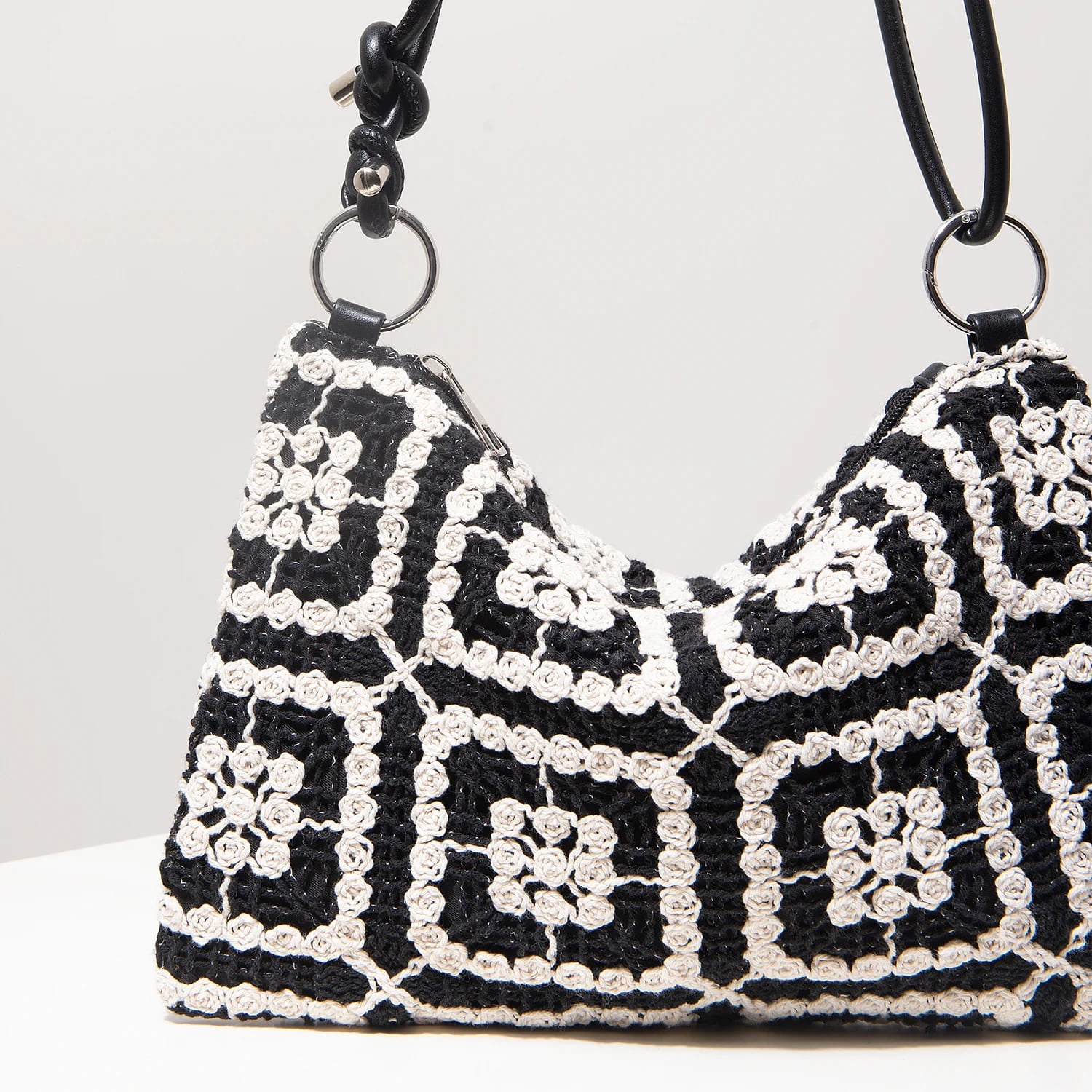 bolsa-de-croche-quadriculada-el-nido-02