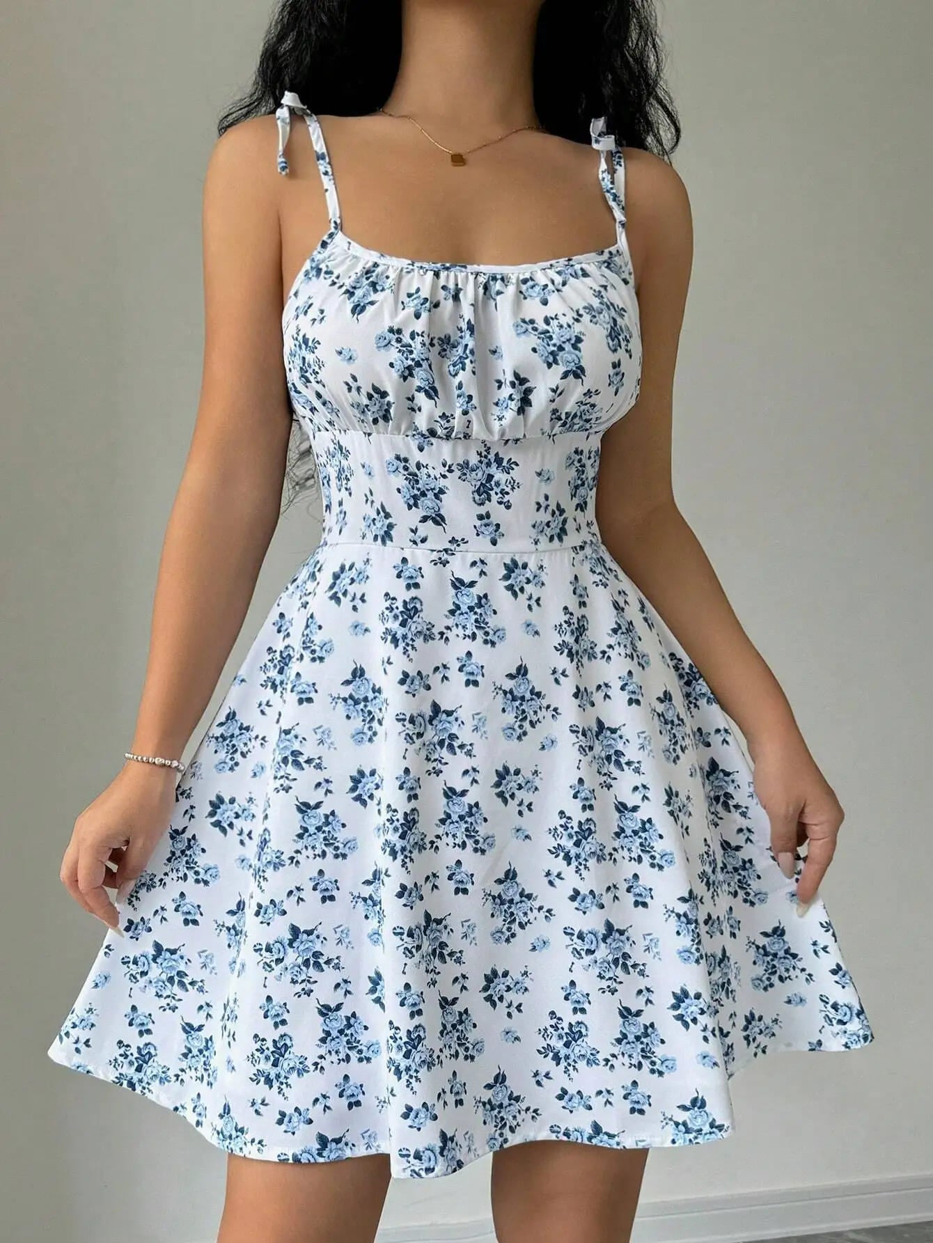 Vestido_Curto_Azul_Florido_Guarujá_02