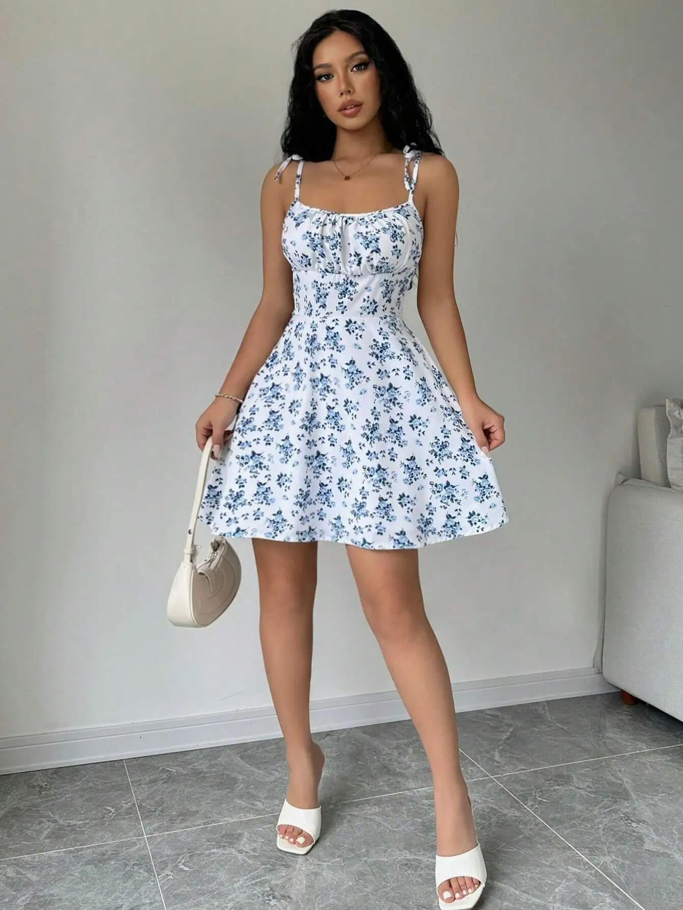 Vestido_Curto_Azul_Florido_Guarujá_03