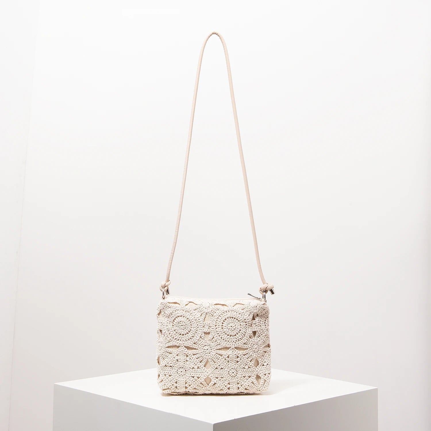 Bolsa_de_praia_Branca_chic_Santa_Elena_01