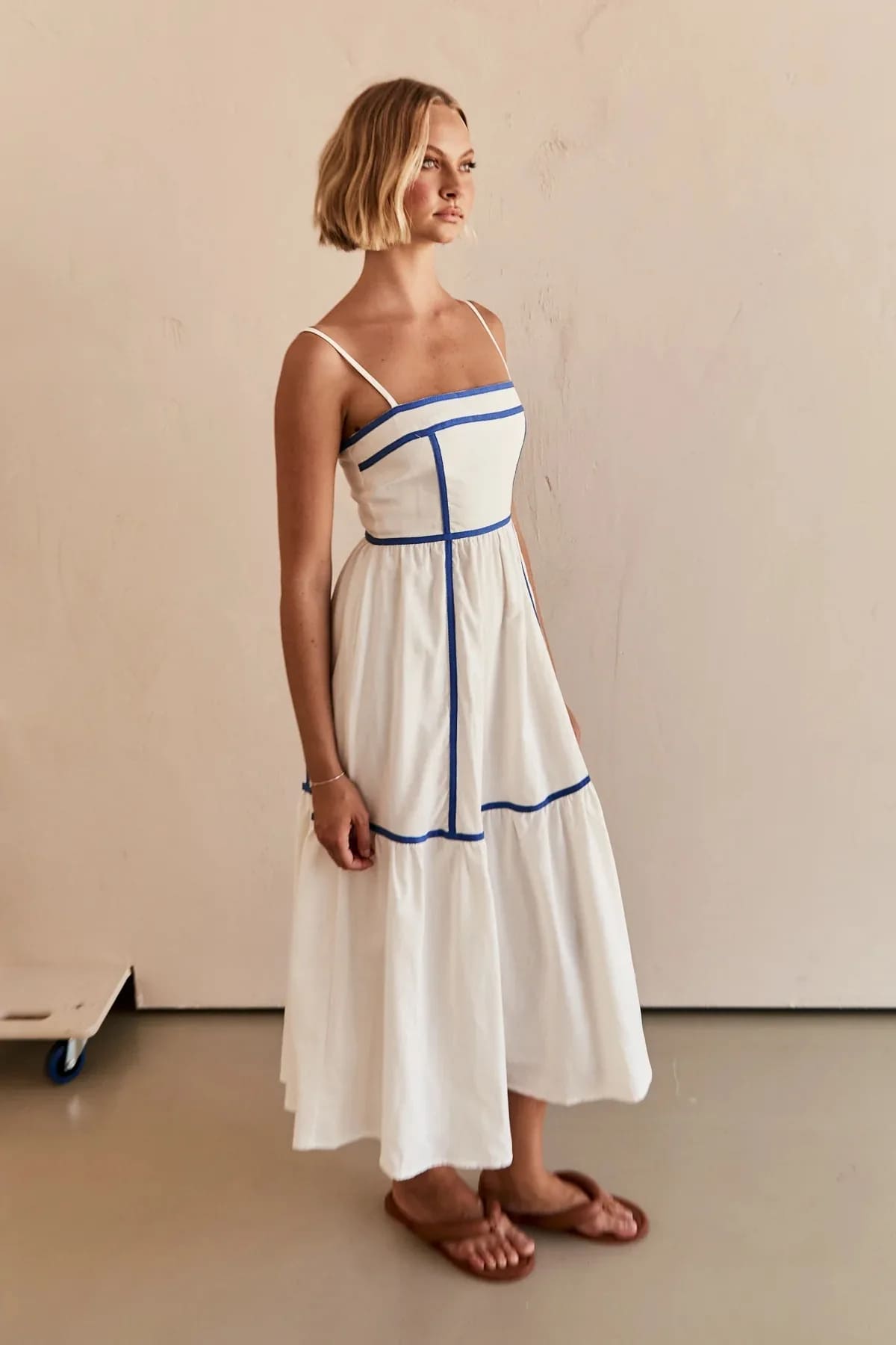 vestido-midi-branco-itacare-04